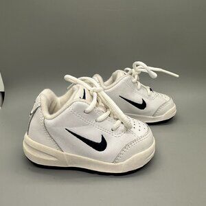 Nike (Play) Lace Up Sneakers Toddler Size 3C White, Vintage 2005
